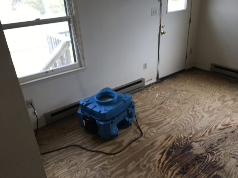 HEPA filtered negative air equipment