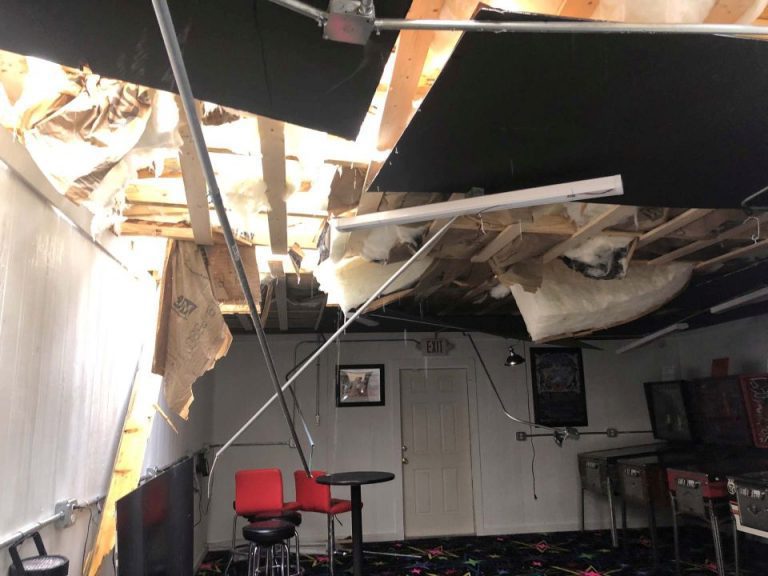 Flippers Grandy NC Tornado Damage