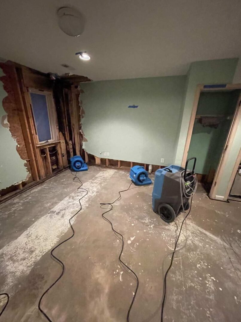 Room cleared out and drying begins