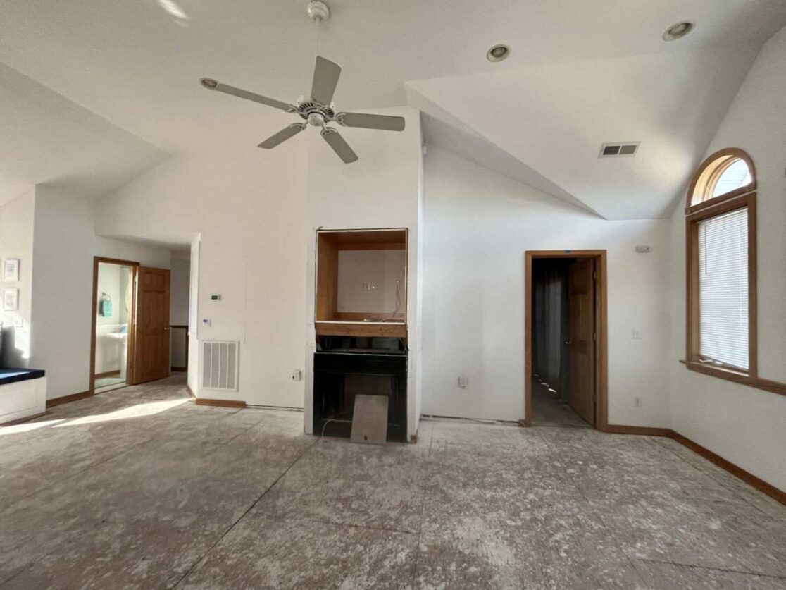 Living Room after structural drying and mitigation services were completed
